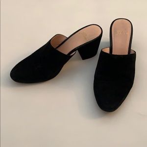I crew slip on shoes in black suede 5.5